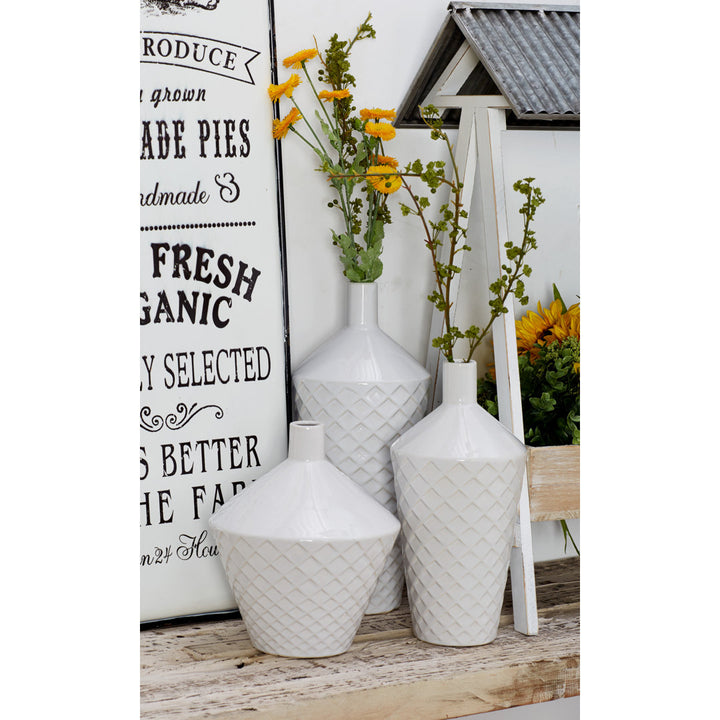 3 Piece Lavalley White Procelain Table Vase Set Wade Logan®