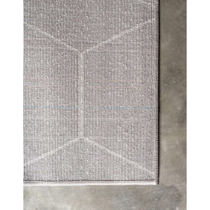 Debrodie Geometric Light Gray Area Rug George Oliver Rug Size: Rectangle 10' x 13'1"