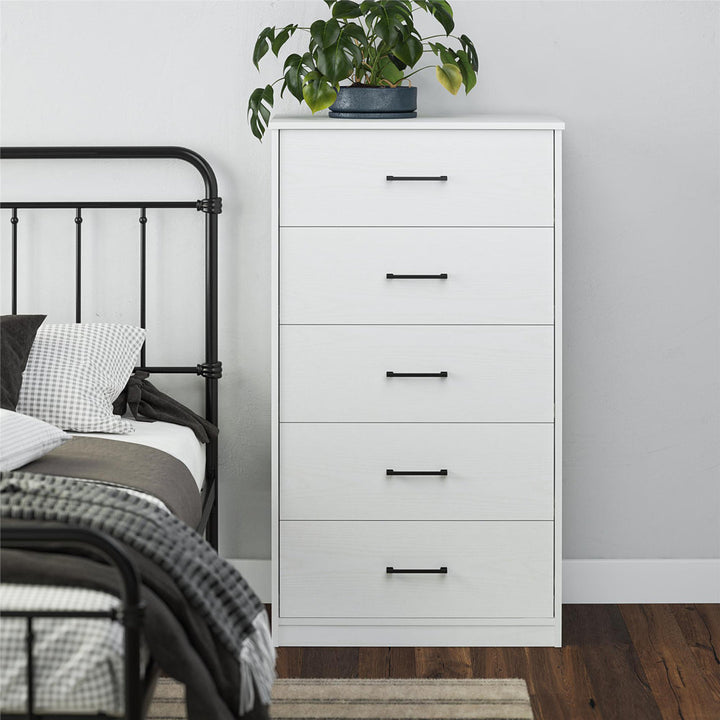 Grantville 5 Drawer Chest Zipcode Design™ Color: White