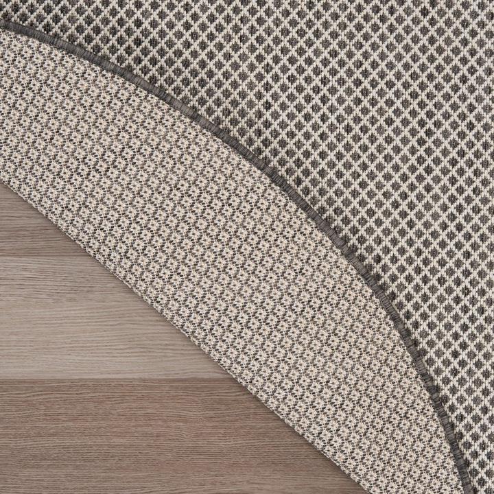 Leia Ivory/Charcoal Gray Indoor / Outdoor Area Rug Sand & Stable™ Rug Size: Oval 5' x 8'