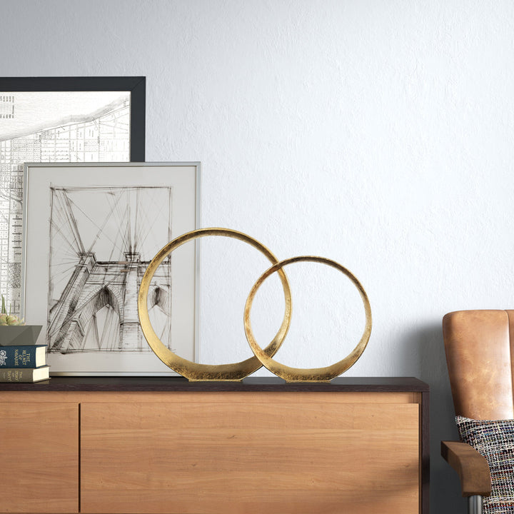 2 Piece Esteves Ring Sculpture Set Wade Logan® Finish: Gold