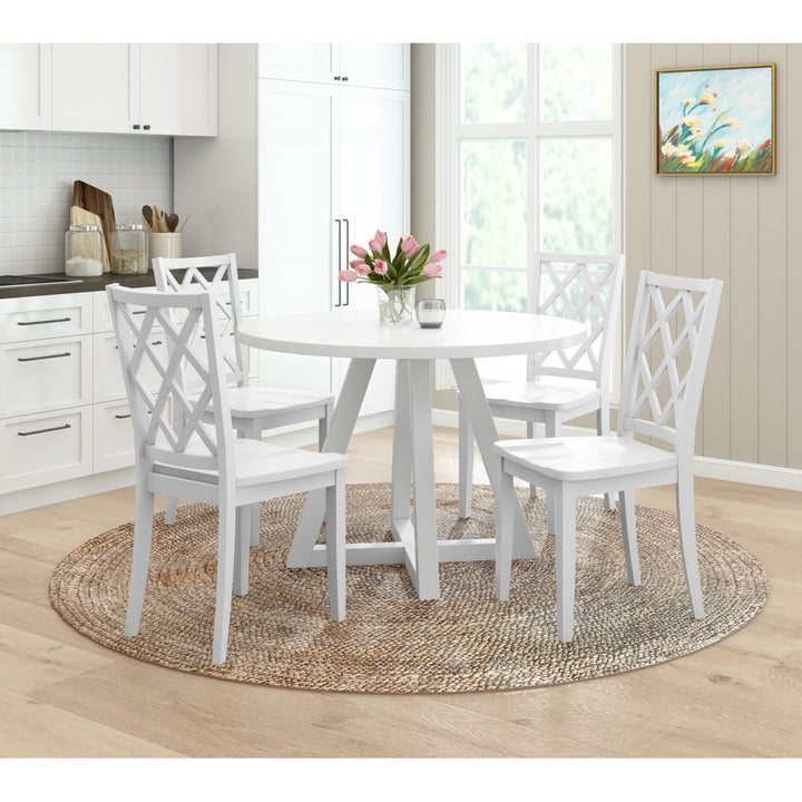 Ariarna 44" Round Solid Wood Pedestal Dining Table Lark Manor™