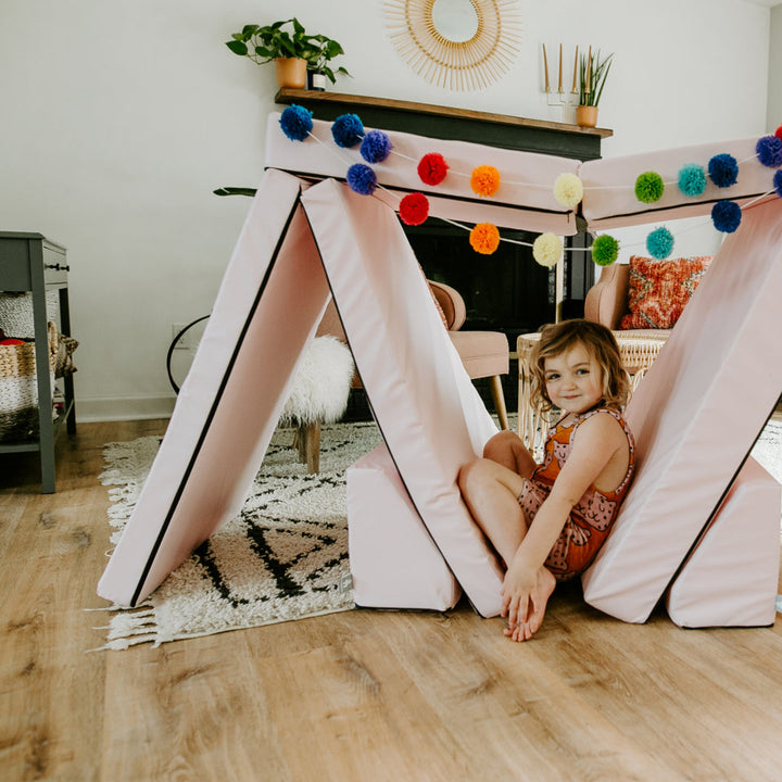 Foamnasium Blocksy Foam Soft Play Piece Foamnasium Color: Pink