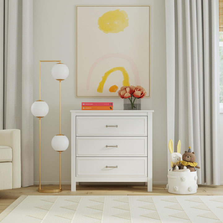 Charlie 3 Drawer Dresser daVinci Color: White
