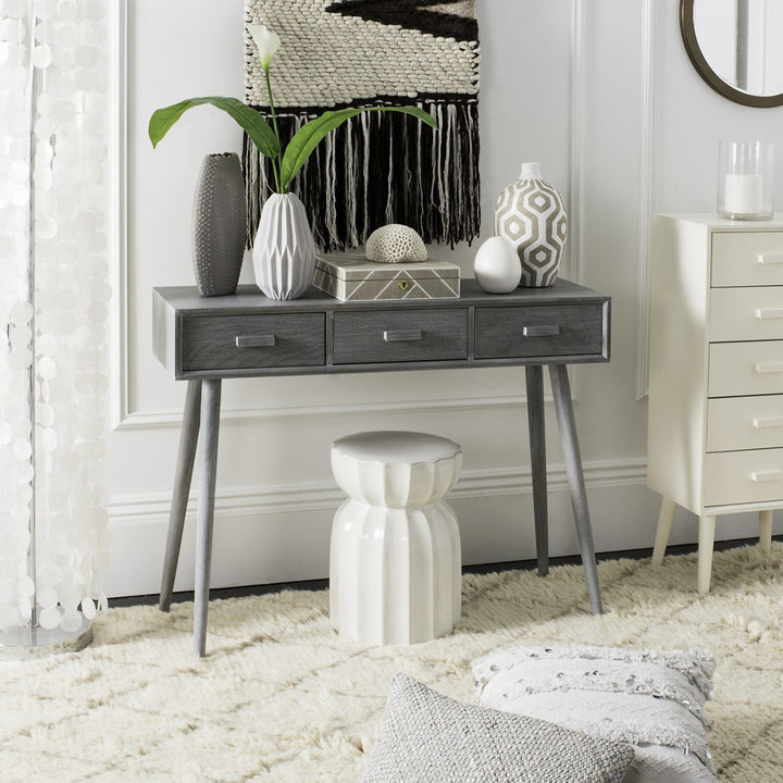 Brycon 41.8" Console Table George Oliver Color: Gray