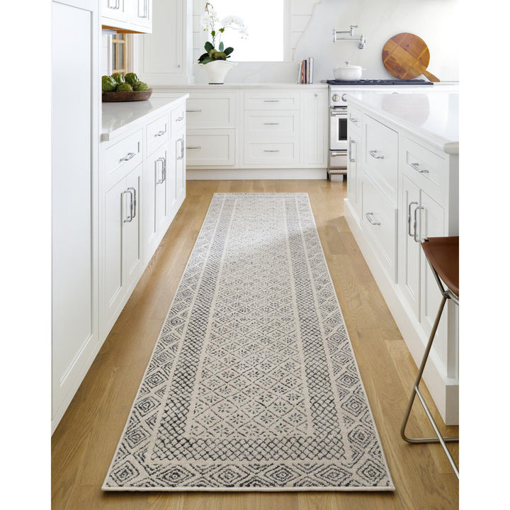 Calvo Light Beige/Charcoal Area Rug Wade Logan® Rug Size: Runner 2'7" x 12'
