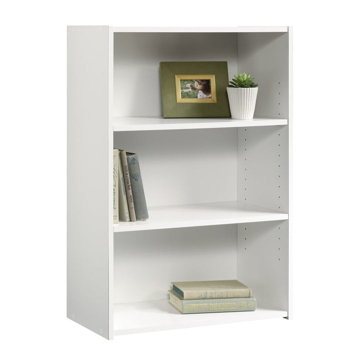 Arisztid 35.28" H x 24.57" W Standard Bookcase Lark Manor™ Color: Soft White