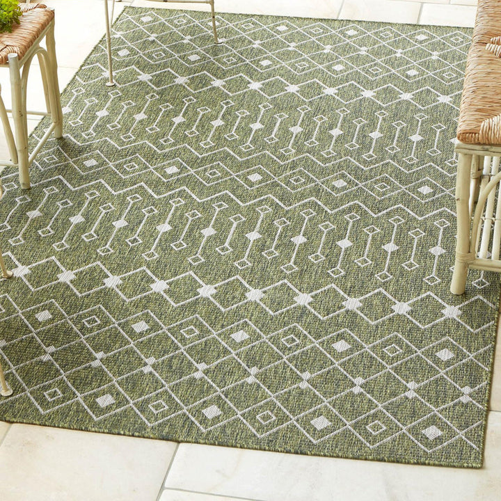 Adley Southwestern Green/Beige Indoor/Outdoor Area Rug Gracie Oaks Rug Size: Rectangle 9'10" x 14'