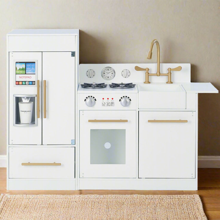 Little Chef Charlotte Modern Play Kitchen Teamson Kids Finish: White