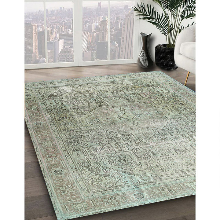 Gaugain Traditional Gray/Sea Green Area Rug Bloomsbury Market Rug Size: Rectangle 7' x 9'