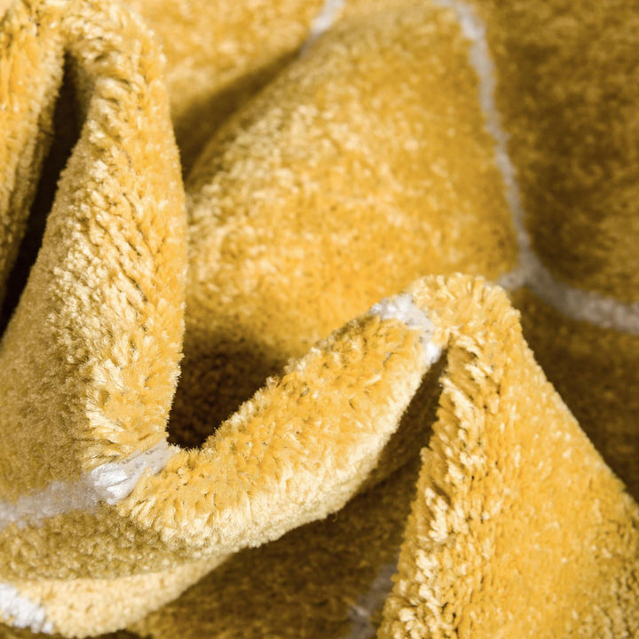 Debrodie Geometric Yellow Area Rug George Oliver Rug Size: Rectangle 4'1" x 6'1"