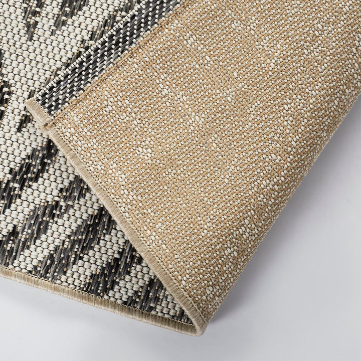 Silva Geometric Gray/White Indoor / Outdoor Area Rug AllModern Rug Size: Rectangle 7'10" x 10'