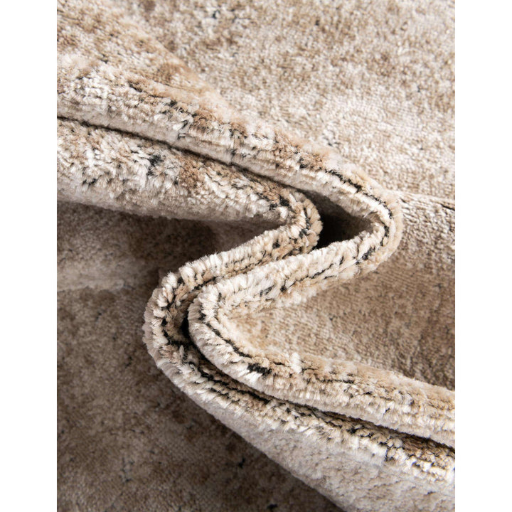 Arleaner Oriental Area Rug in Beige Lark Manor™ Rug Size: Round 8'