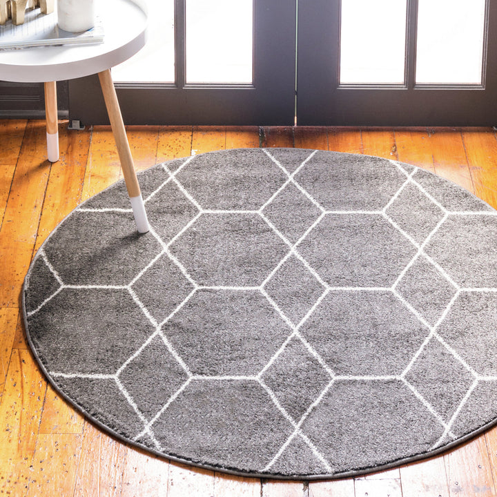 Debrodie Geometric Dark Gray Area Rug George Oliver Rug Size: Round 4'1"