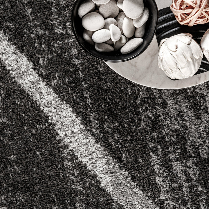 Amiia Abstract Power Loom Performance Dark Gray Rug Wrought Studio™ Rug Size: Oval 4' x 6'