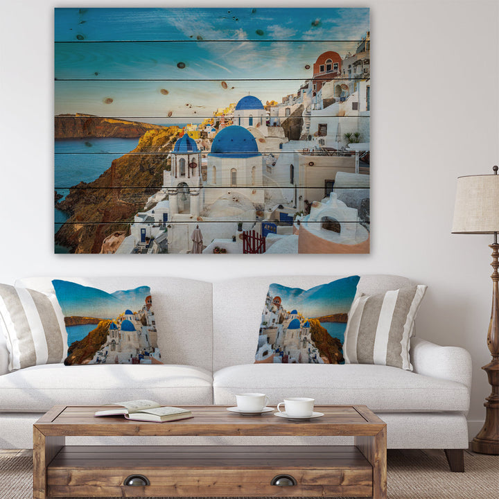 Beautiful Santorin Houses Greece' Photograph East Urban Home Size: 30" H x 40" W x 1.5" D Format: Metal