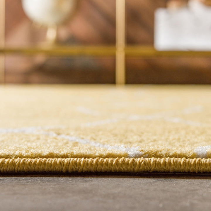 Debrodie Geometric Yellow Area Rug George Oliver Rug Size: Rectangle 8' x 11'