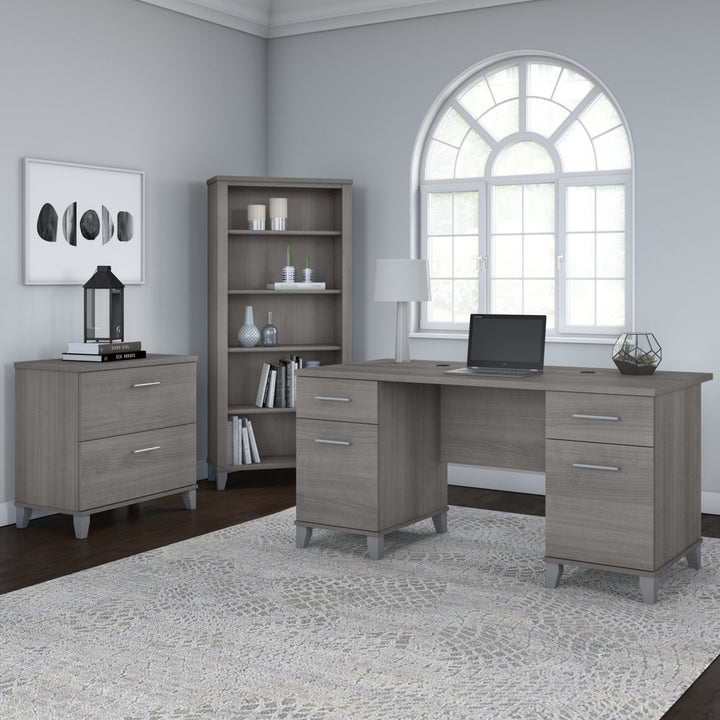 Magomed Executive Desk Gracie Oaks Color: Platinum Gray