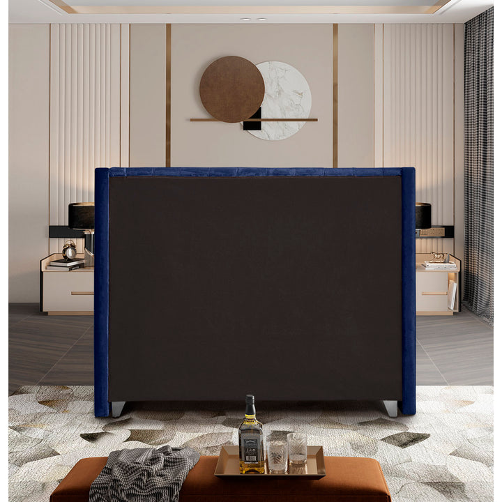 Joclynn Solid Wood Tufted Upholstered Low Profile Platform Bed Everly Quinn Color: Navy Velvet Size: Queen Nailhead Finish: Chrome