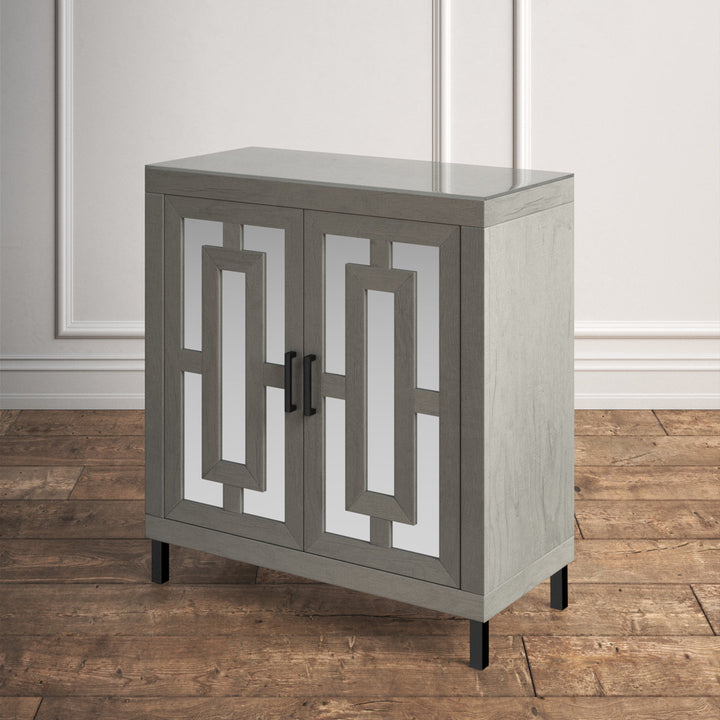 Amabel Bar Cabinet Kelly Clarkson Home Color: Fairfax Oak