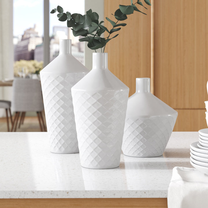 3 Piece Lavalley White Procelain Table Vase Set Wade Logan®