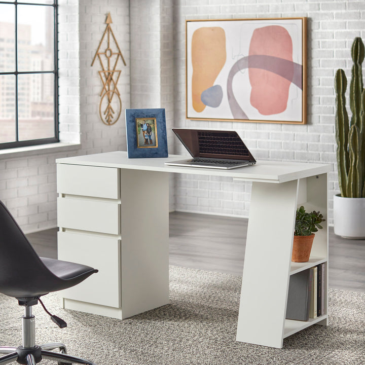 Malgorzata Desk Rebrilliant Finish: White