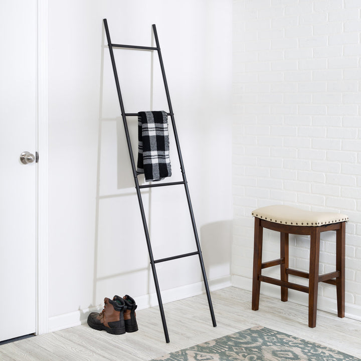 Shellenbarger 5.9 ft. Blanket Ladder Laurel Foundry Modern Farmhouse®