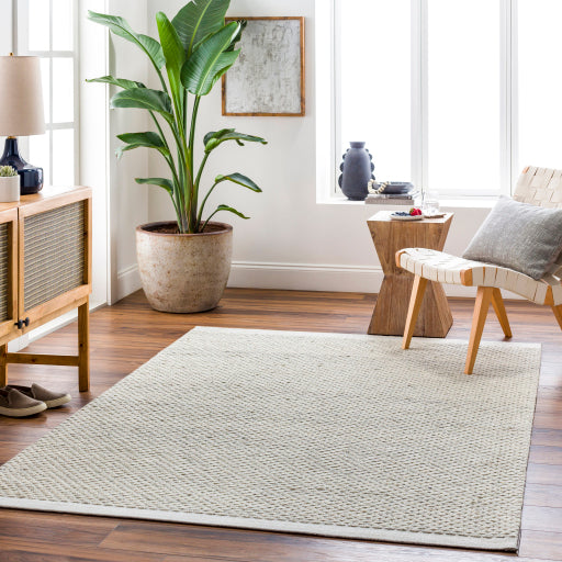 Lumi Luxe Handcrafted Rug