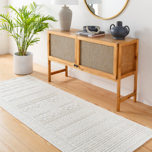 Lyna Luxor Machine-Woven Carpet