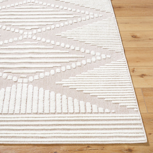 Lyna Loomed Luxury Rug