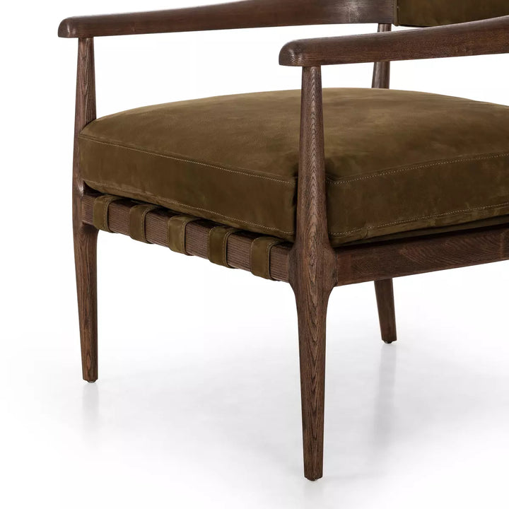 Nade Chair