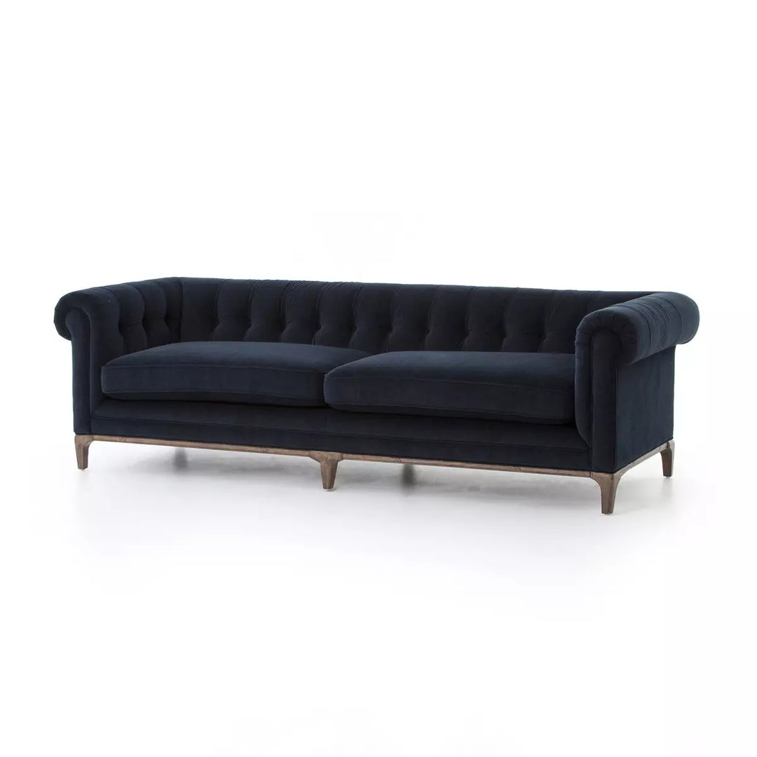 Claussen Sofa