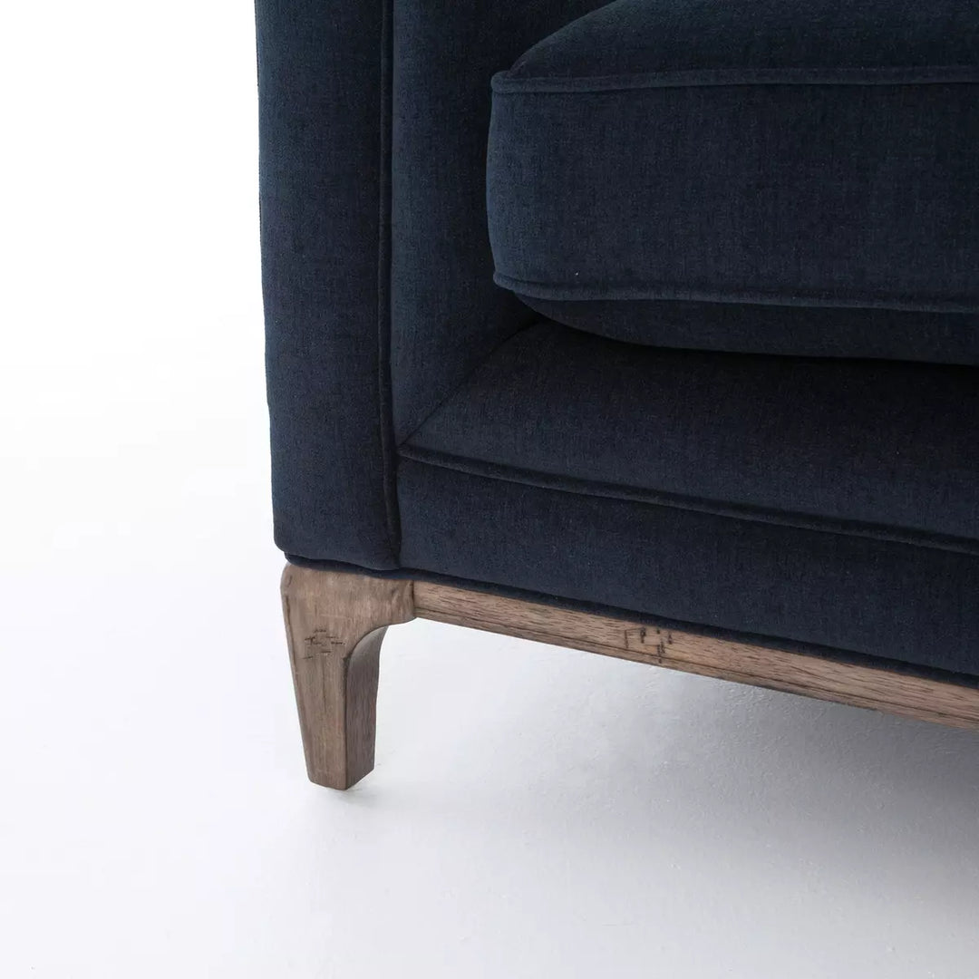 Claussen Sofa