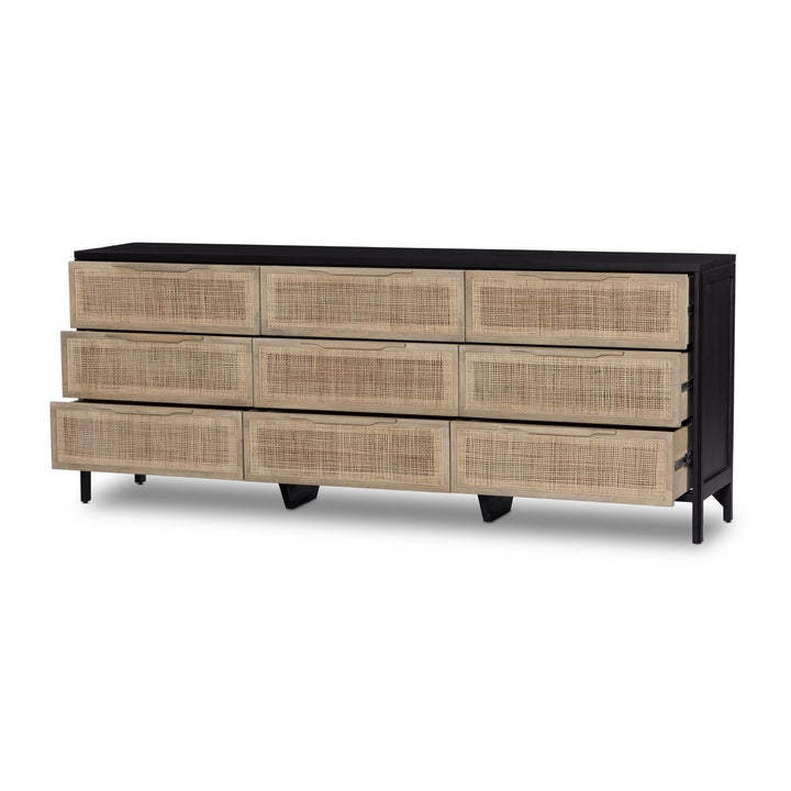Raya dresser