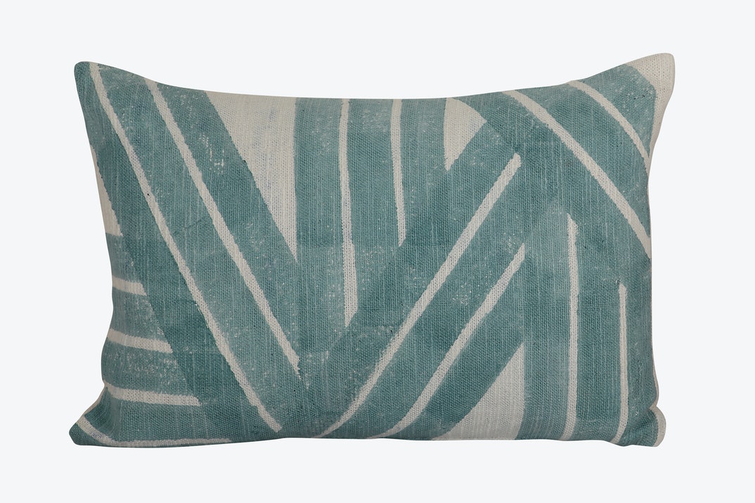 Kira Pillow-20"x14"