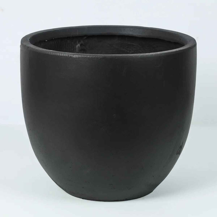 Acushnet Pot Planter