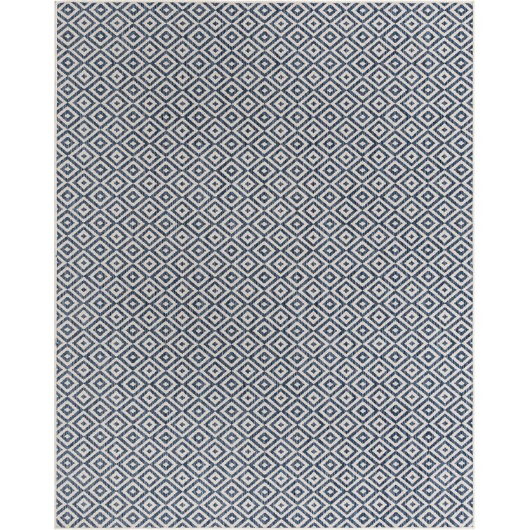 Geometric Outdoor Area Rug 7'10" x 10'