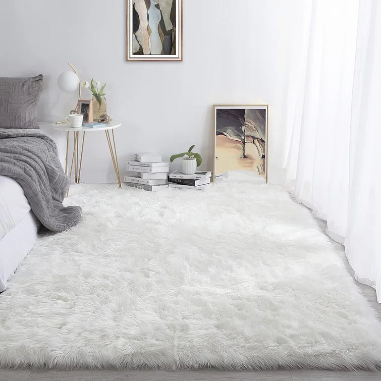 Mamduh Handmade Shag Faux Sheepskin White Rug-8'x10'