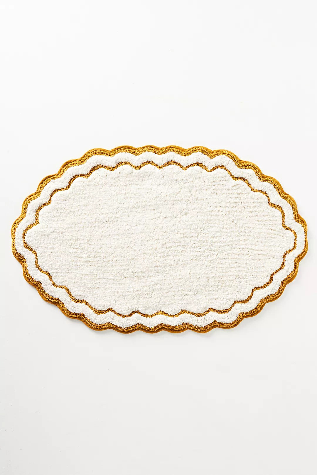 Rosita Cotton Scalloped Oval Bath Mat