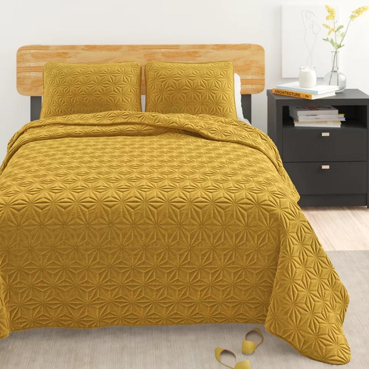 Gavyn Piece Quilt Set - king
