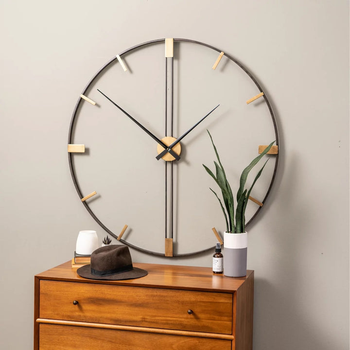 Clear Concept Clock