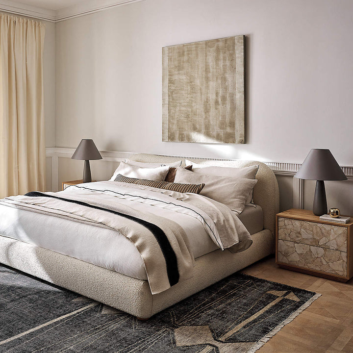 POLAR BLACK CEMENT TABLE LAMP