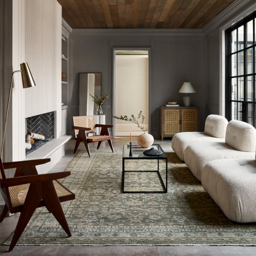 Global Chic 32"H x 22"W x 22"D Dining Chair