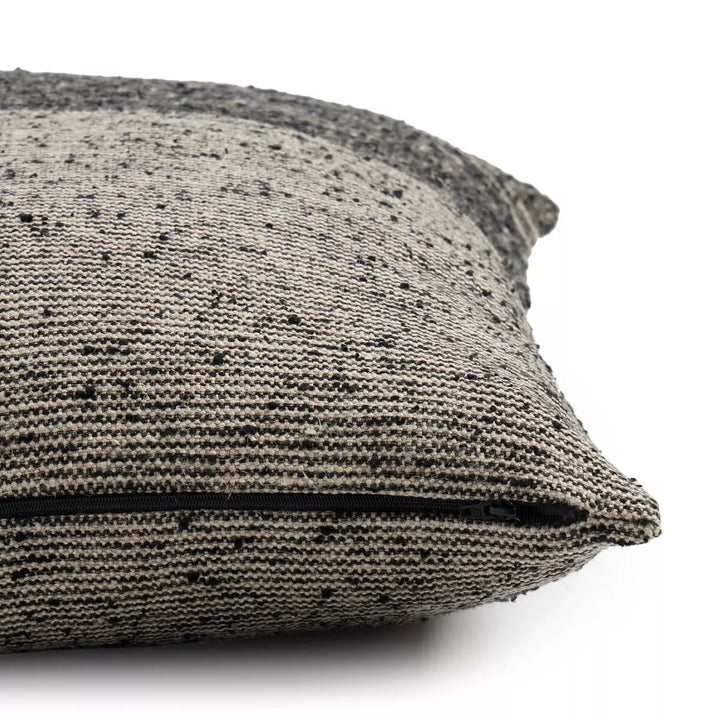 Wrigly Pillow Cover