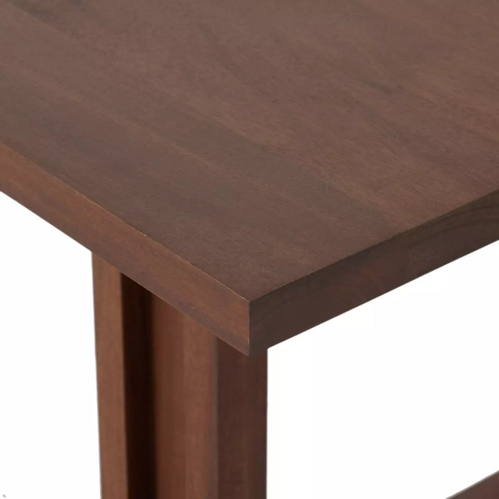 Ariadne Dining Table