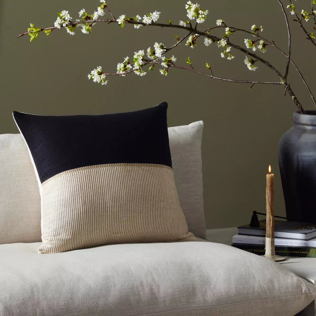 Tarra Pillow