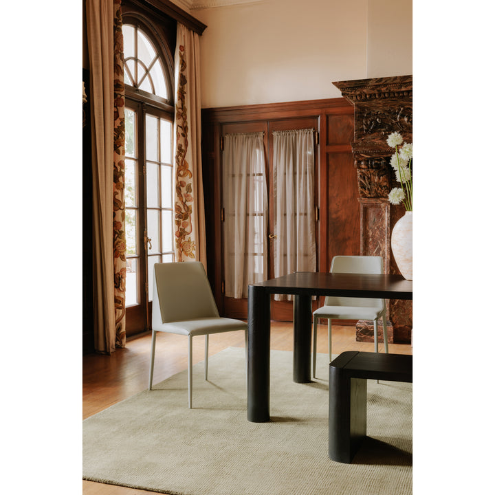 Elegant Round Dining Perch Set