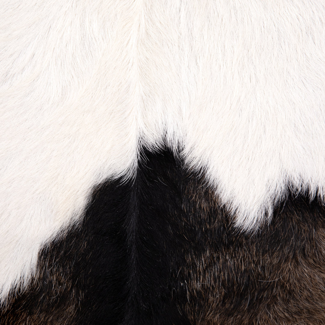 Elegant Vintage-Inspired Bistro Chair