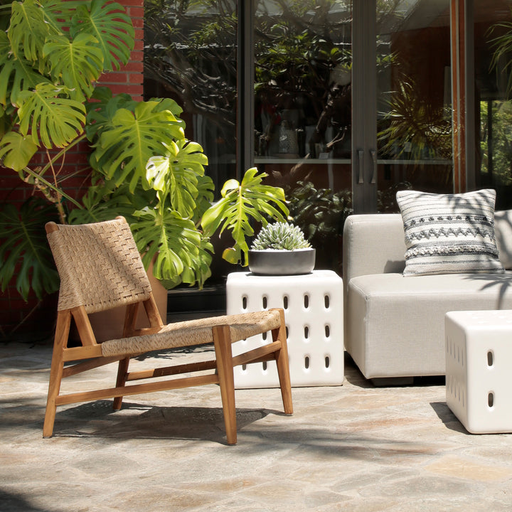 Vogue Lounger - Stylish Accent Seating