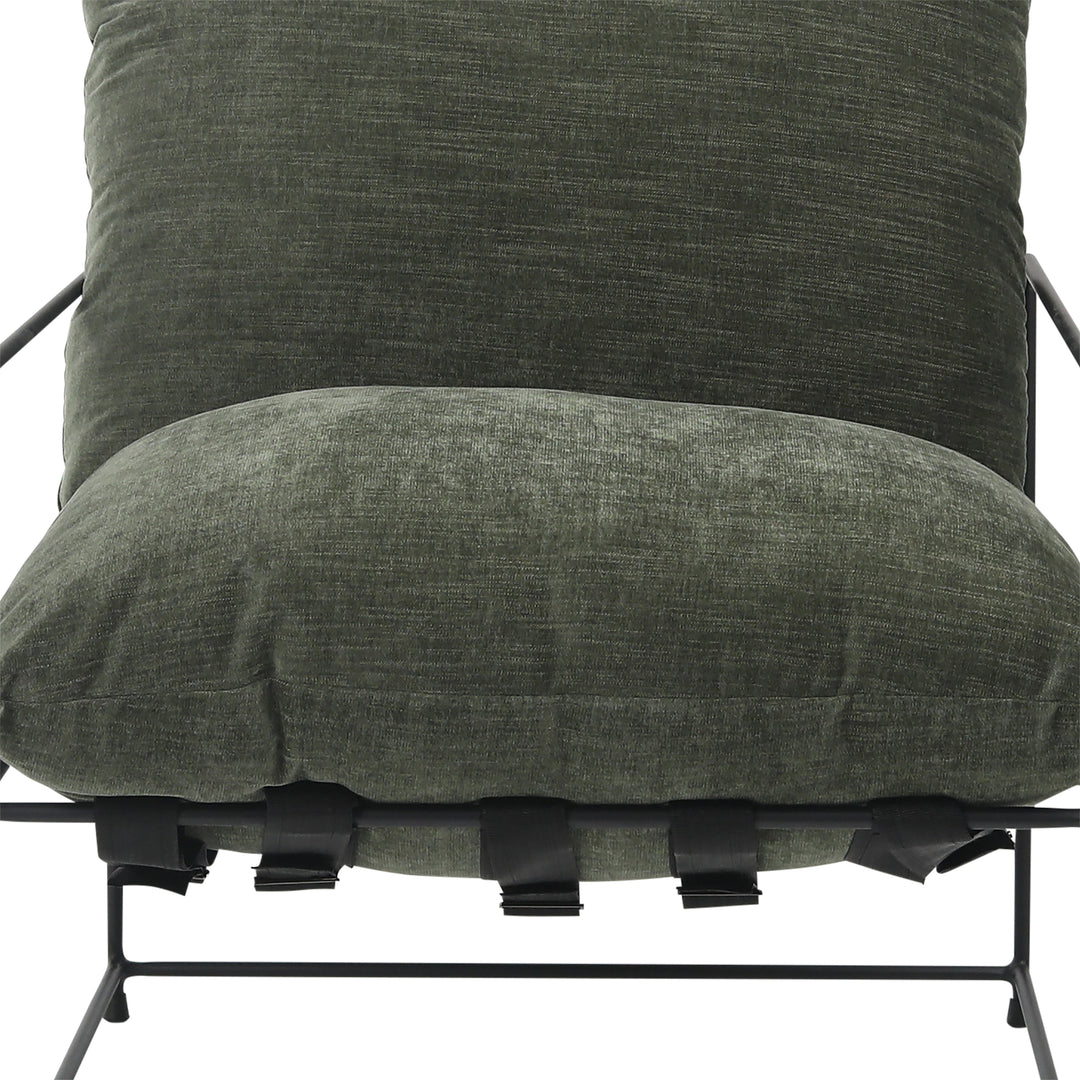 Elegant Retreat Oasis Accent Chair